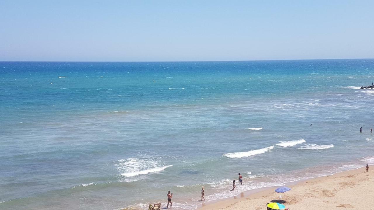Апартаменти Vip, First Line,Sea View, Beach Торрев'єха Екстер'єр фото